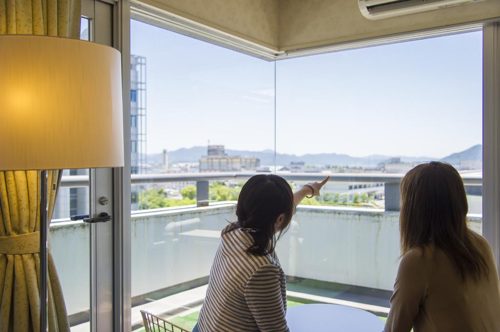 Hotel Hiroshima Sunplaza Værelse billede