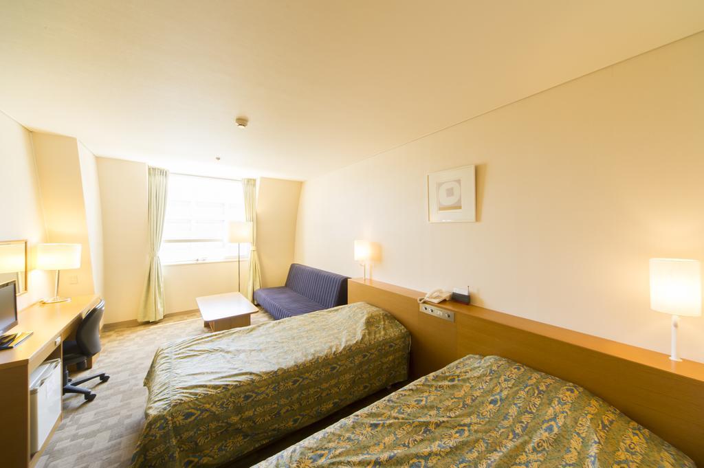 Hotel Hiroshima Sunplaza Værelse billede